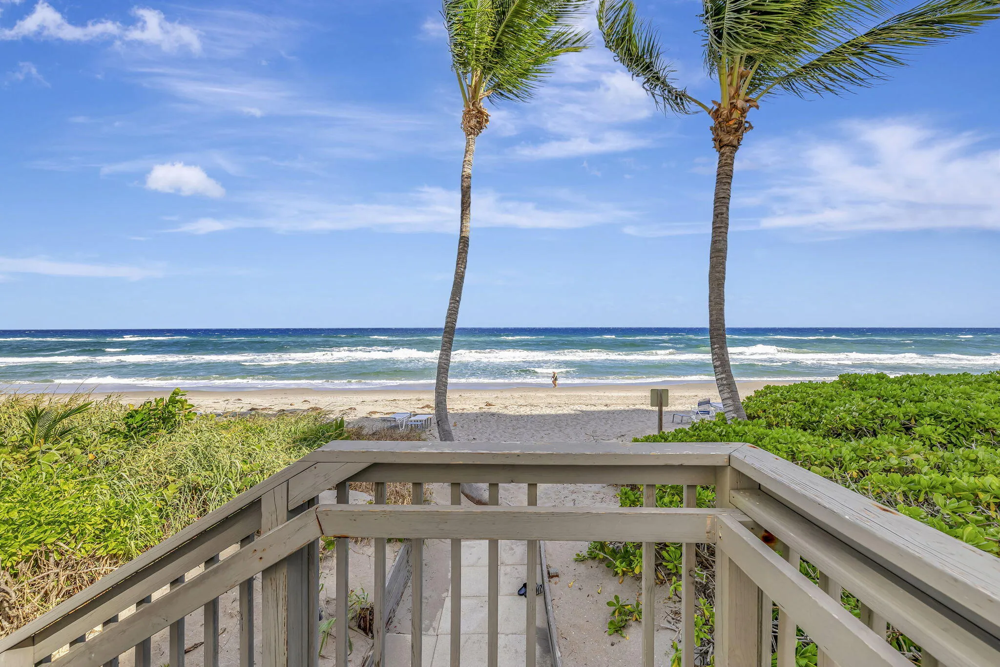 Entrance to the beach