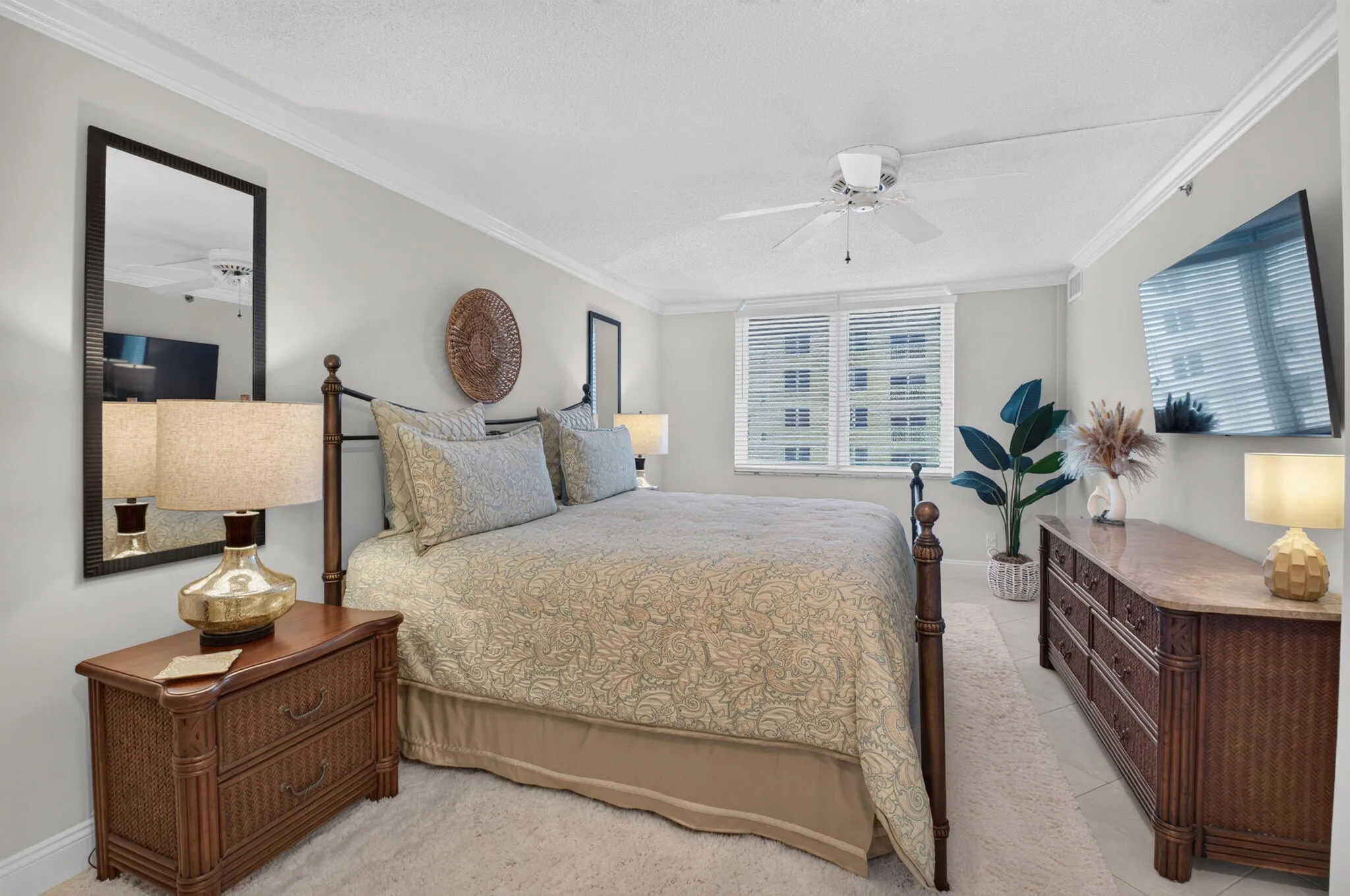 Dreamy primary suite