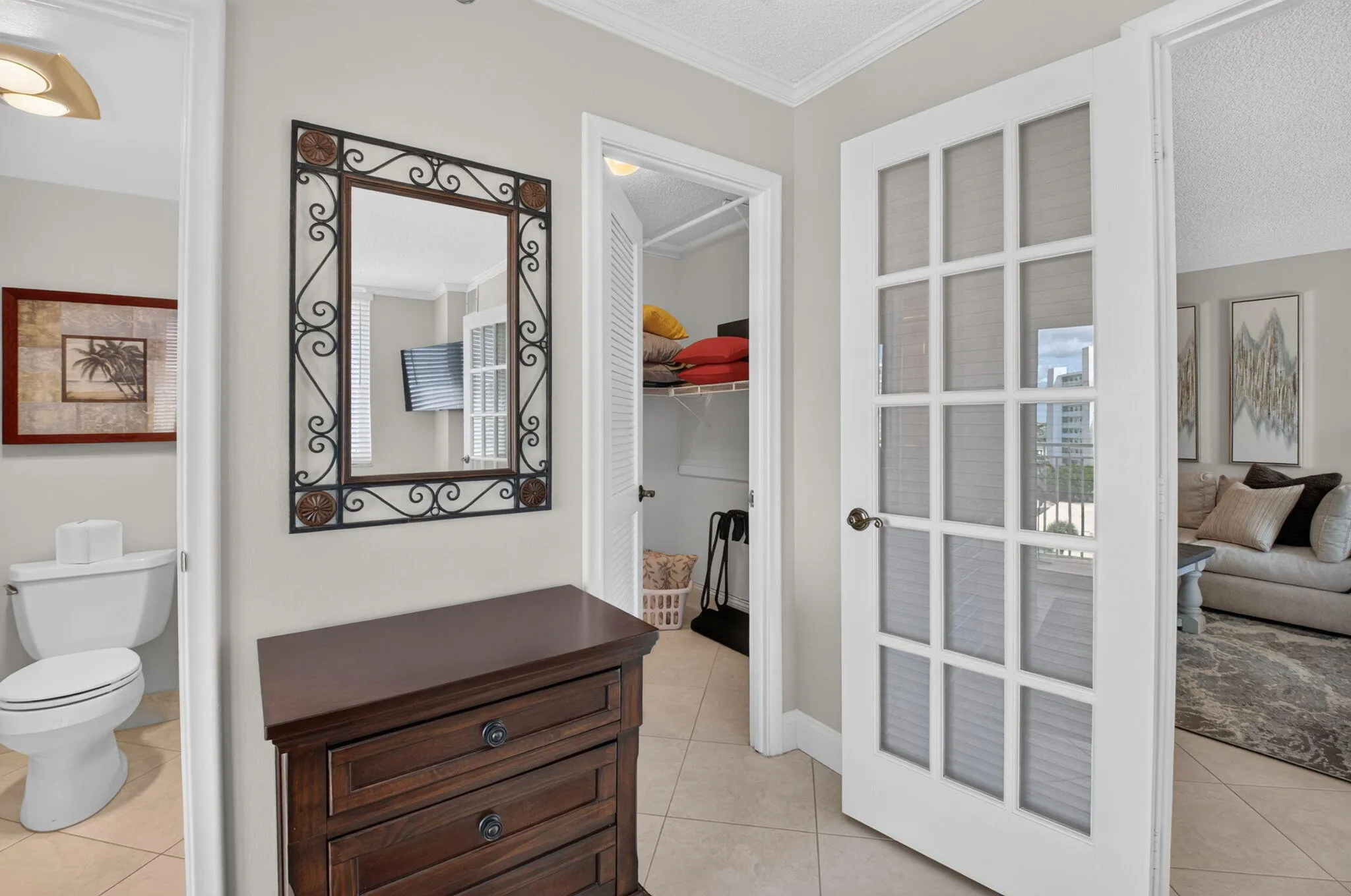 Wow, another walk-in closet!
