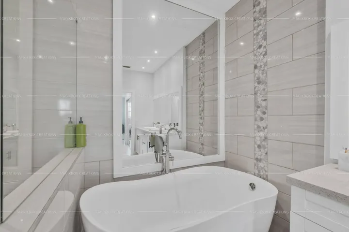 Soaking Tub