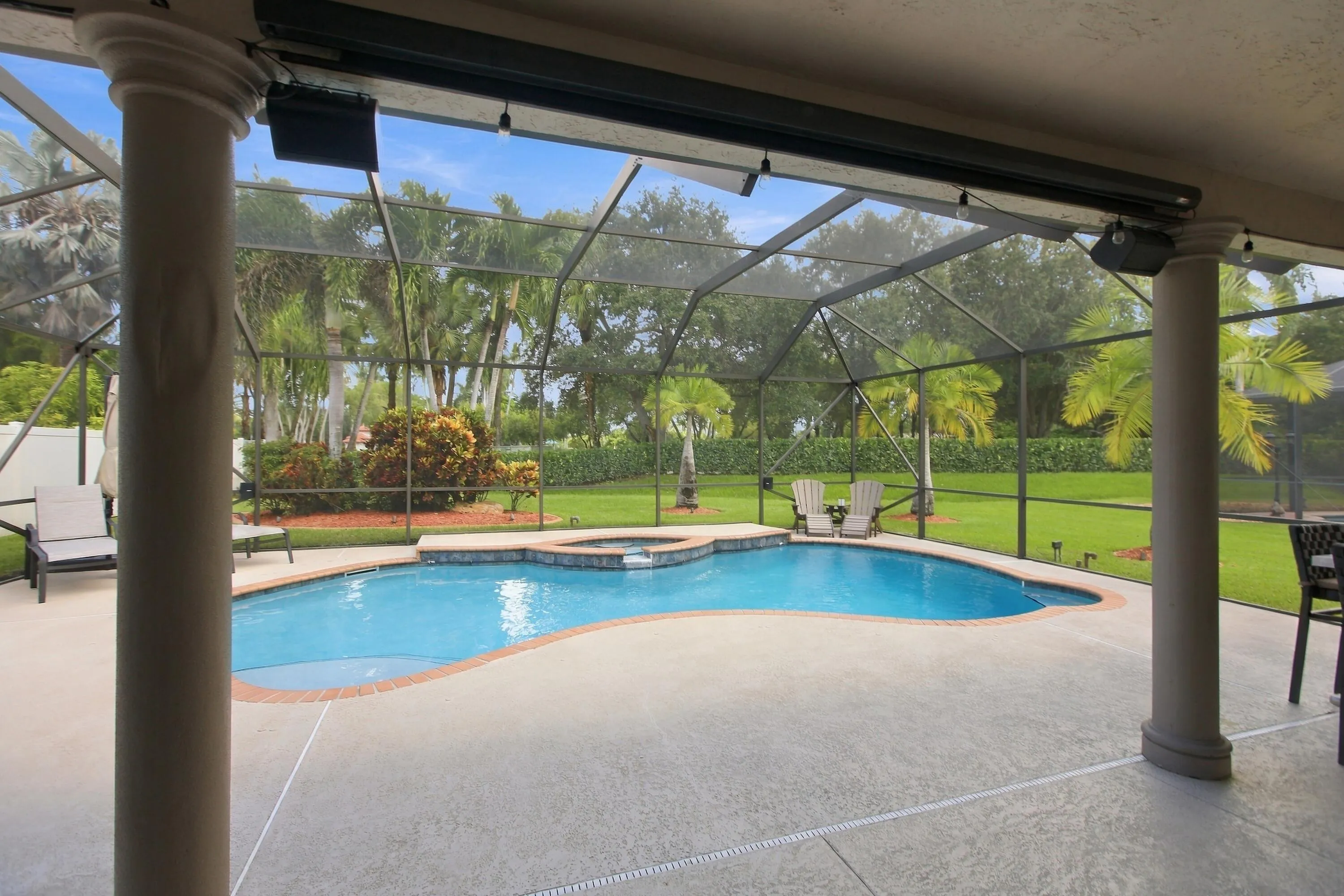 41-Property Photo 041