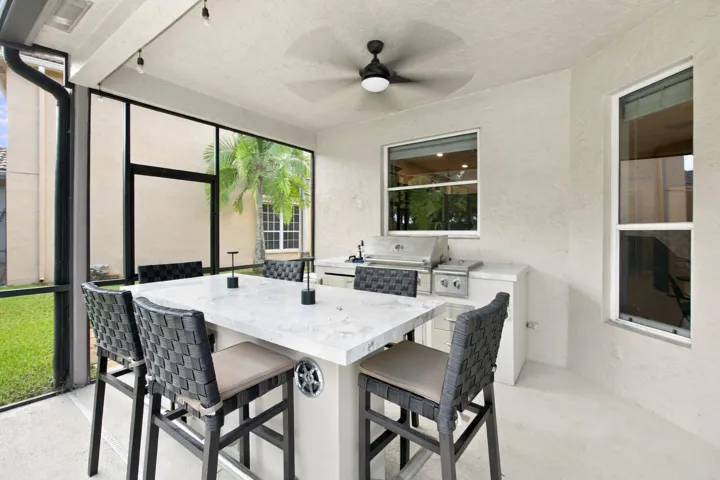 38-Property Photo 038