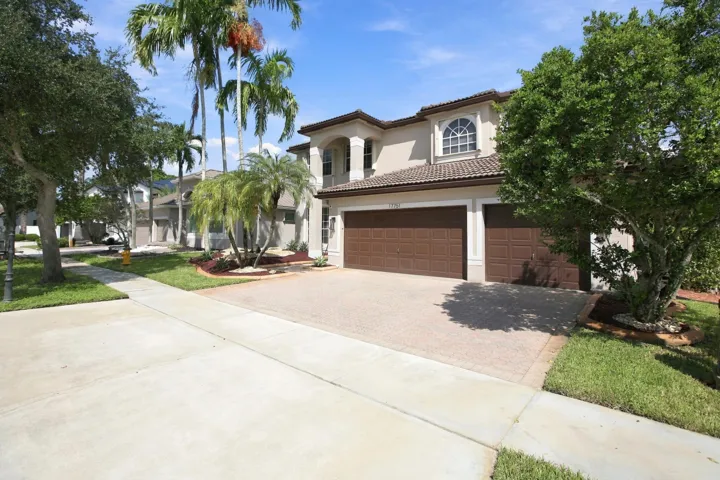 01-Property Photo 001