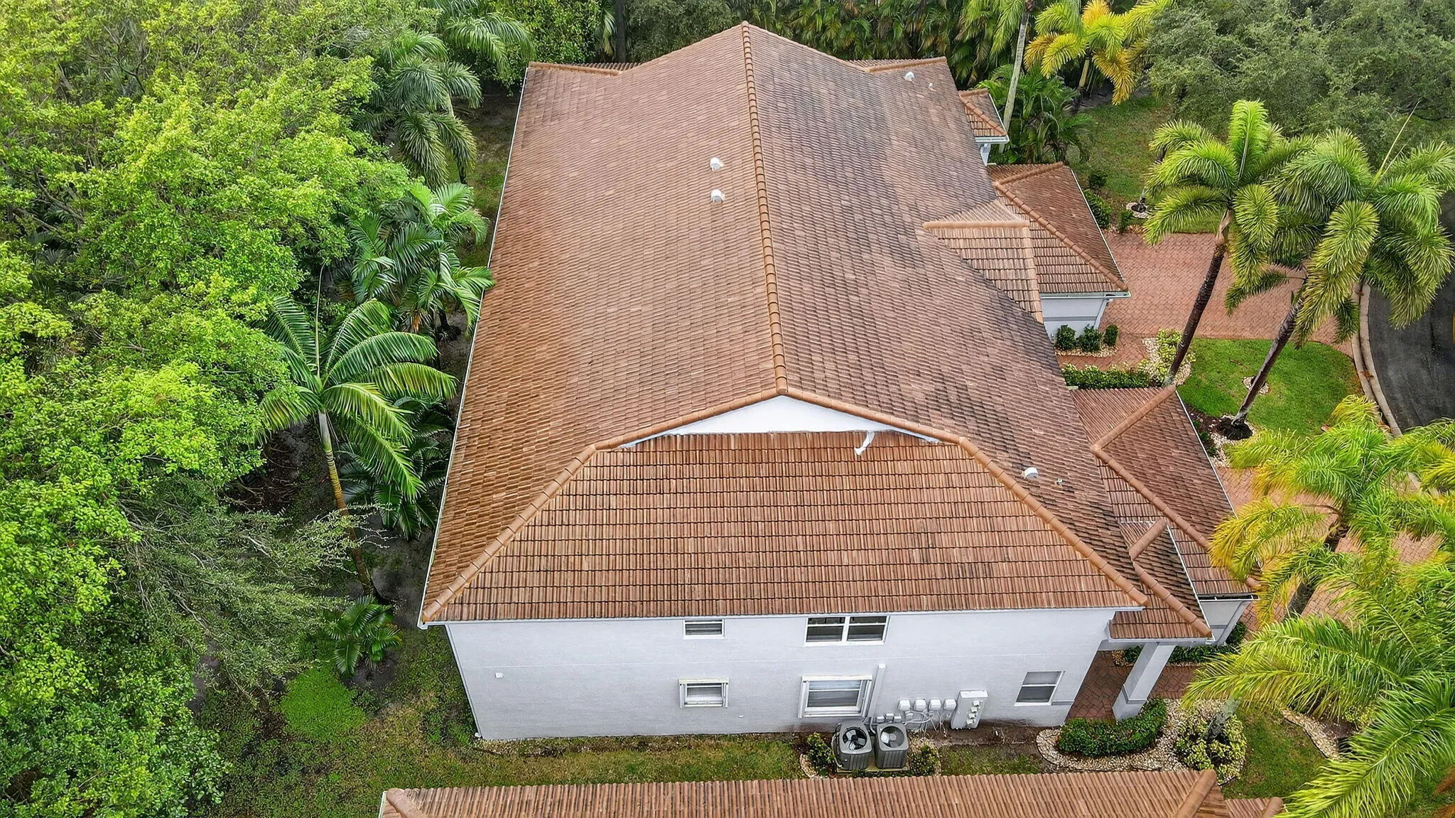 52-web-or-mls-DJI_0768