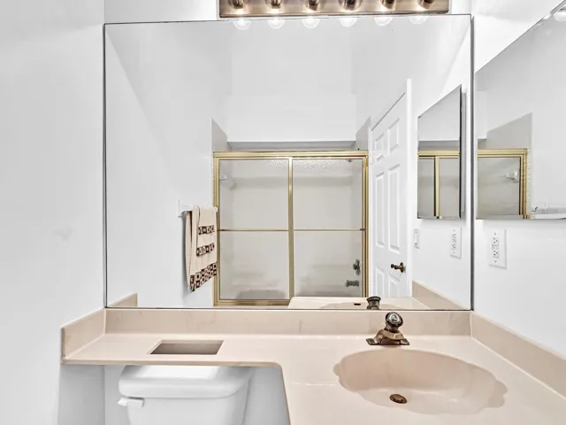 Guest bath