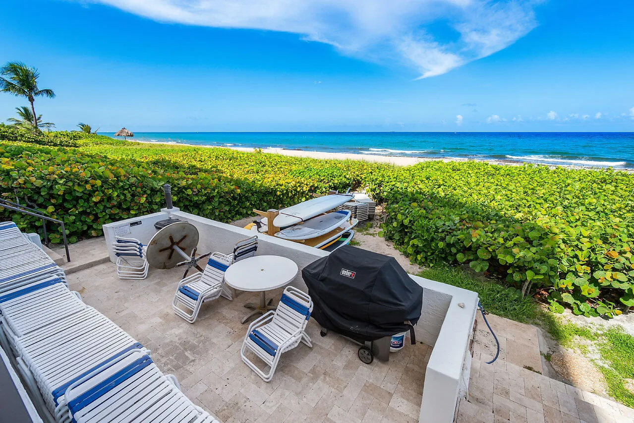 Barbeque & Beach Chairs