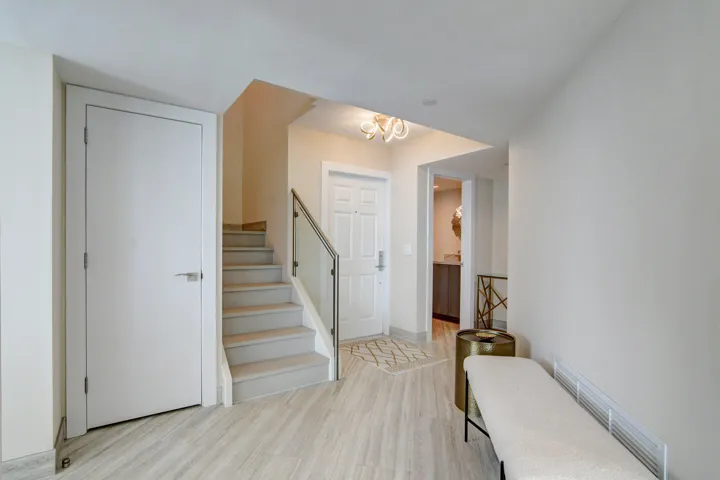 Foyer & Stairs