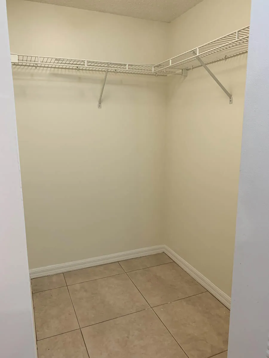 MASTER CLOSET