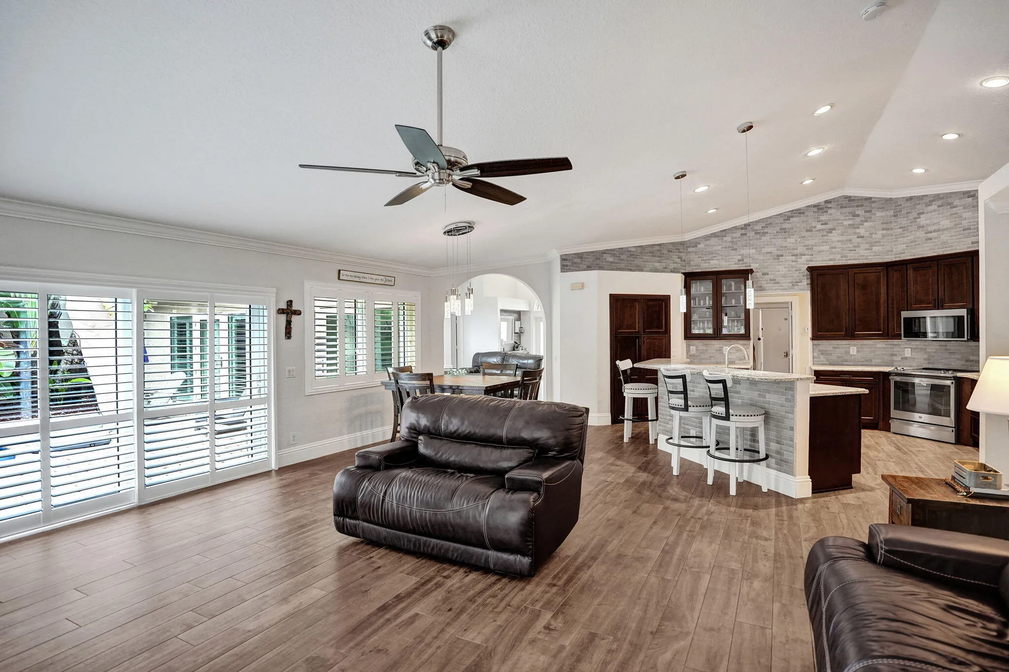 30-web-or-mls-DSC06937
