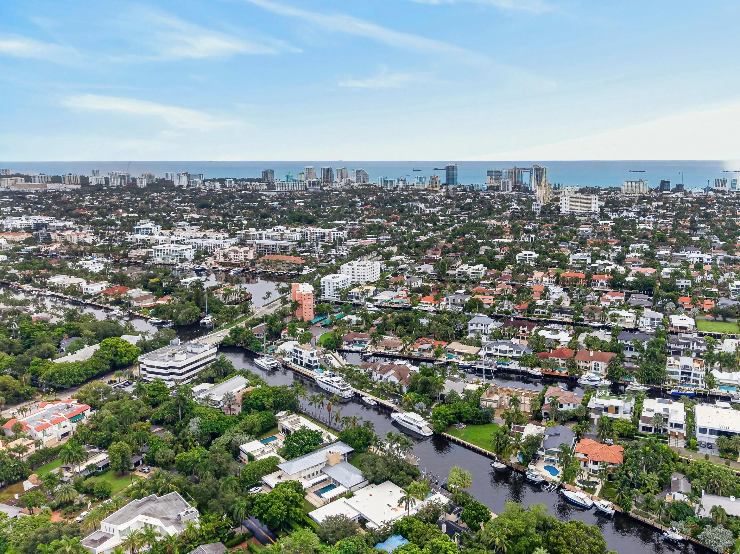 329 Isle of Capri Drive. Fort Lauderdale