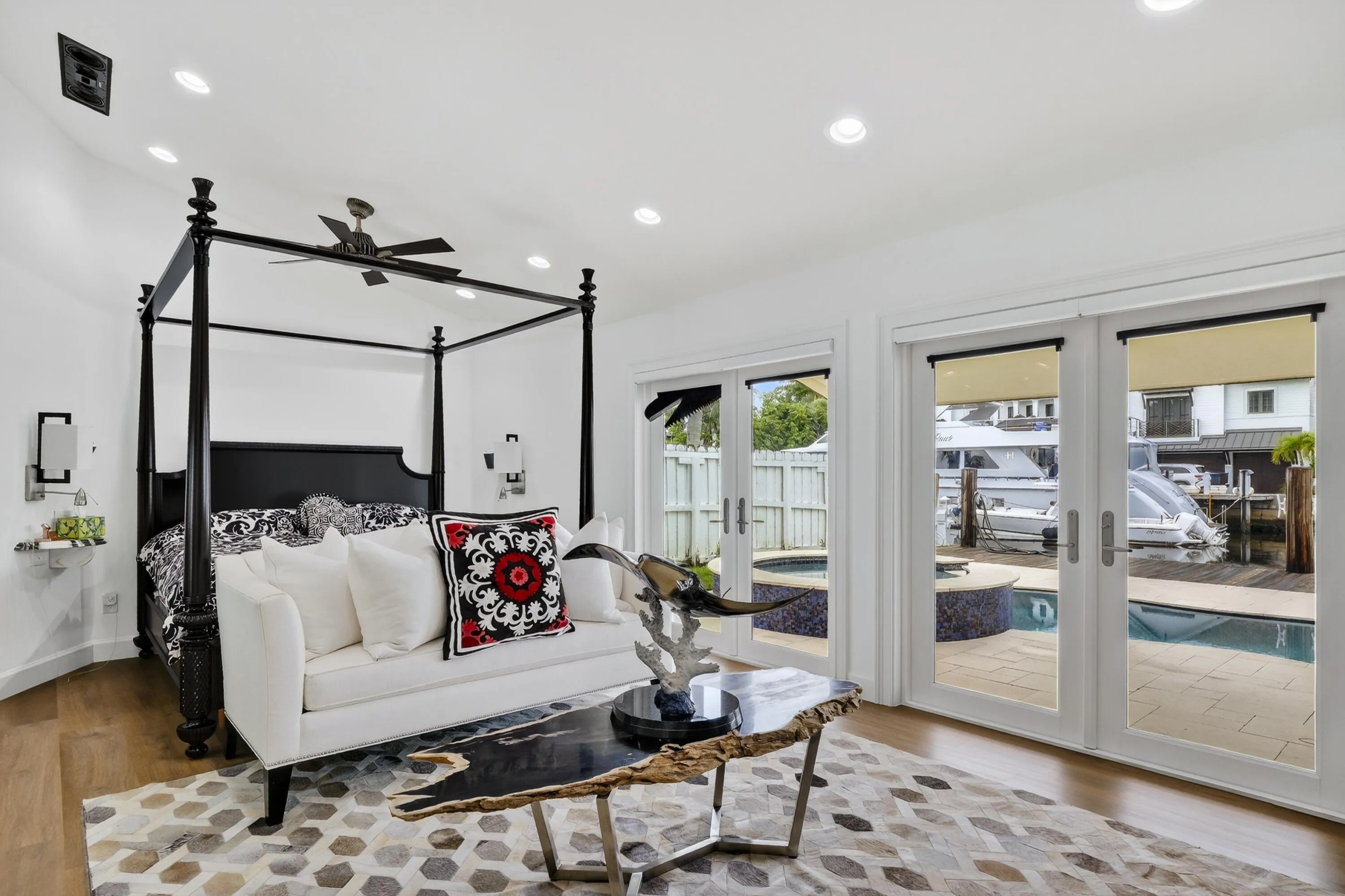 329 Isle of Capri Drive. Fort Lauderdale
