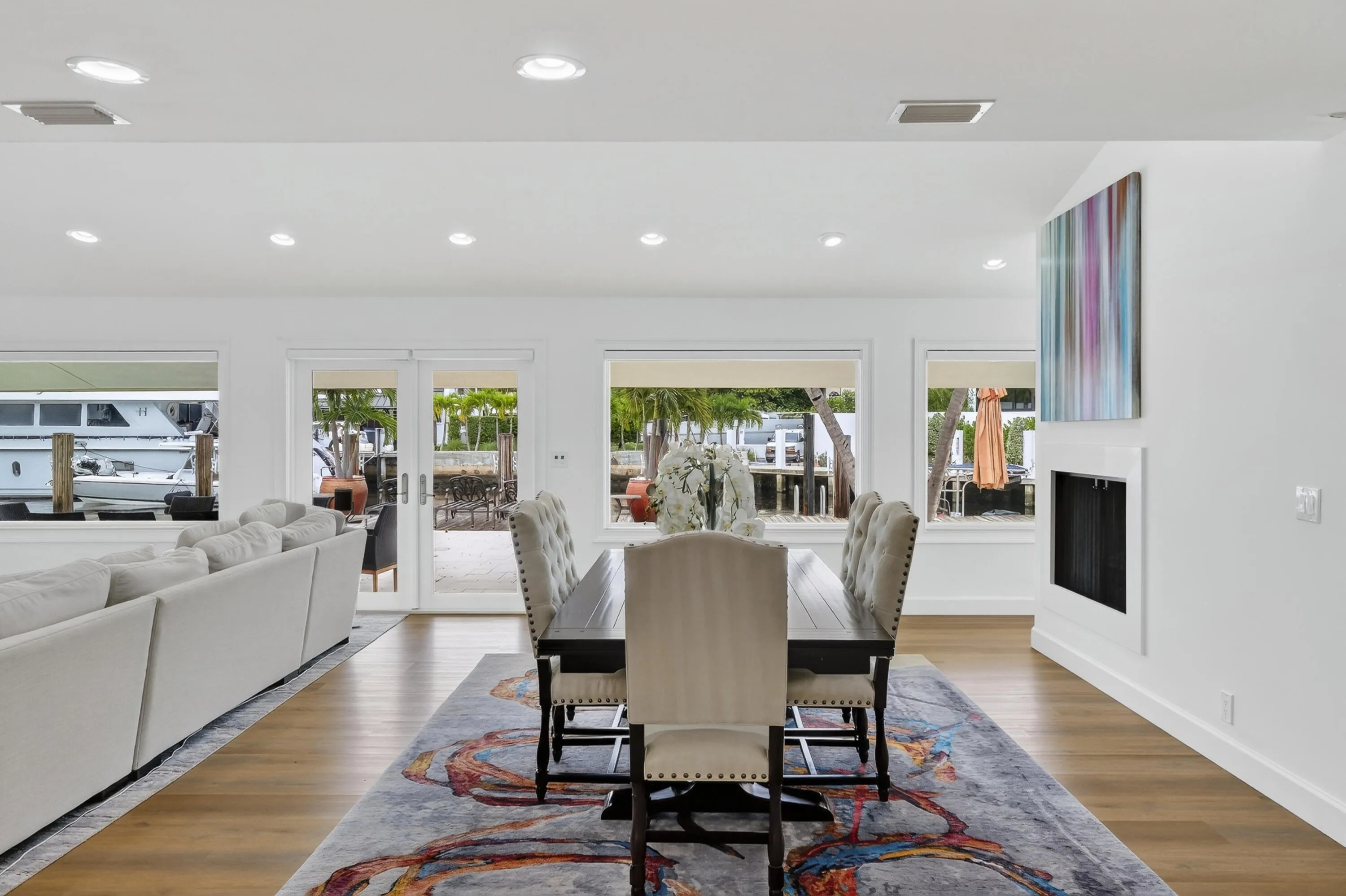 329 Isle of Capri Drive. Fort Lauderdale