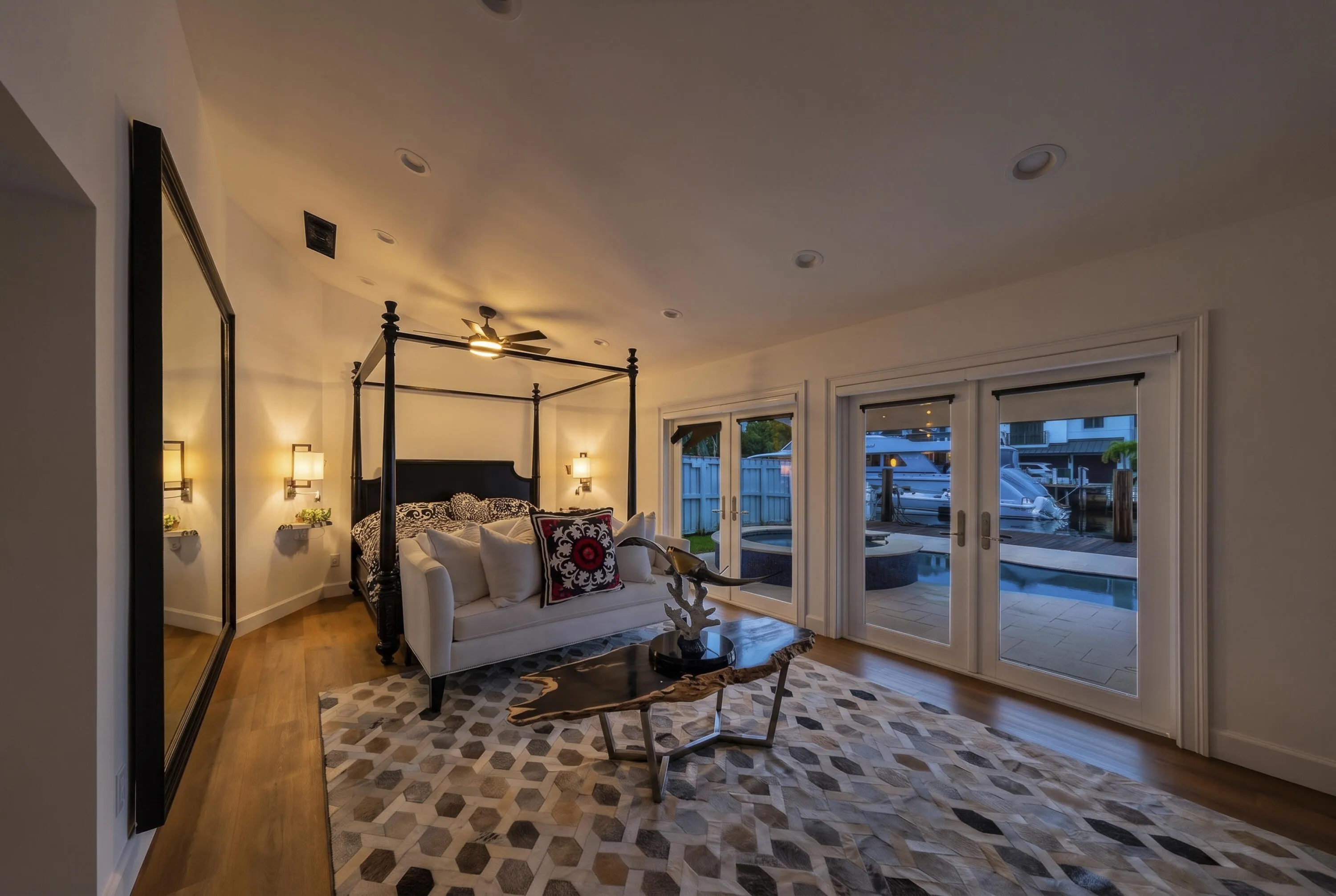 329 Isle of Capri Drive. Fort Lauderdale