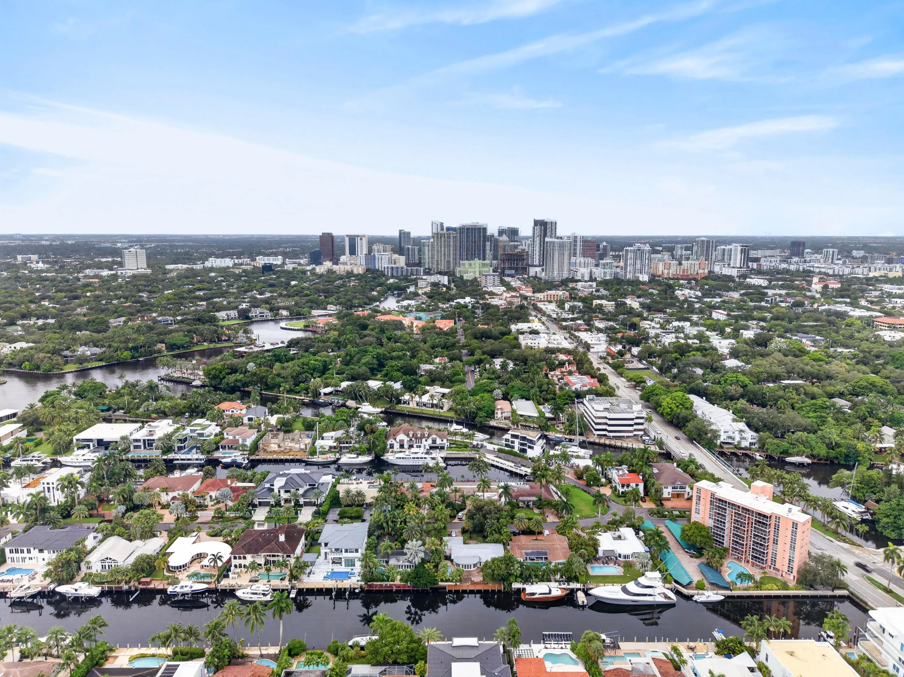 329 Isle of Capri Drive. Fort Lauderdale