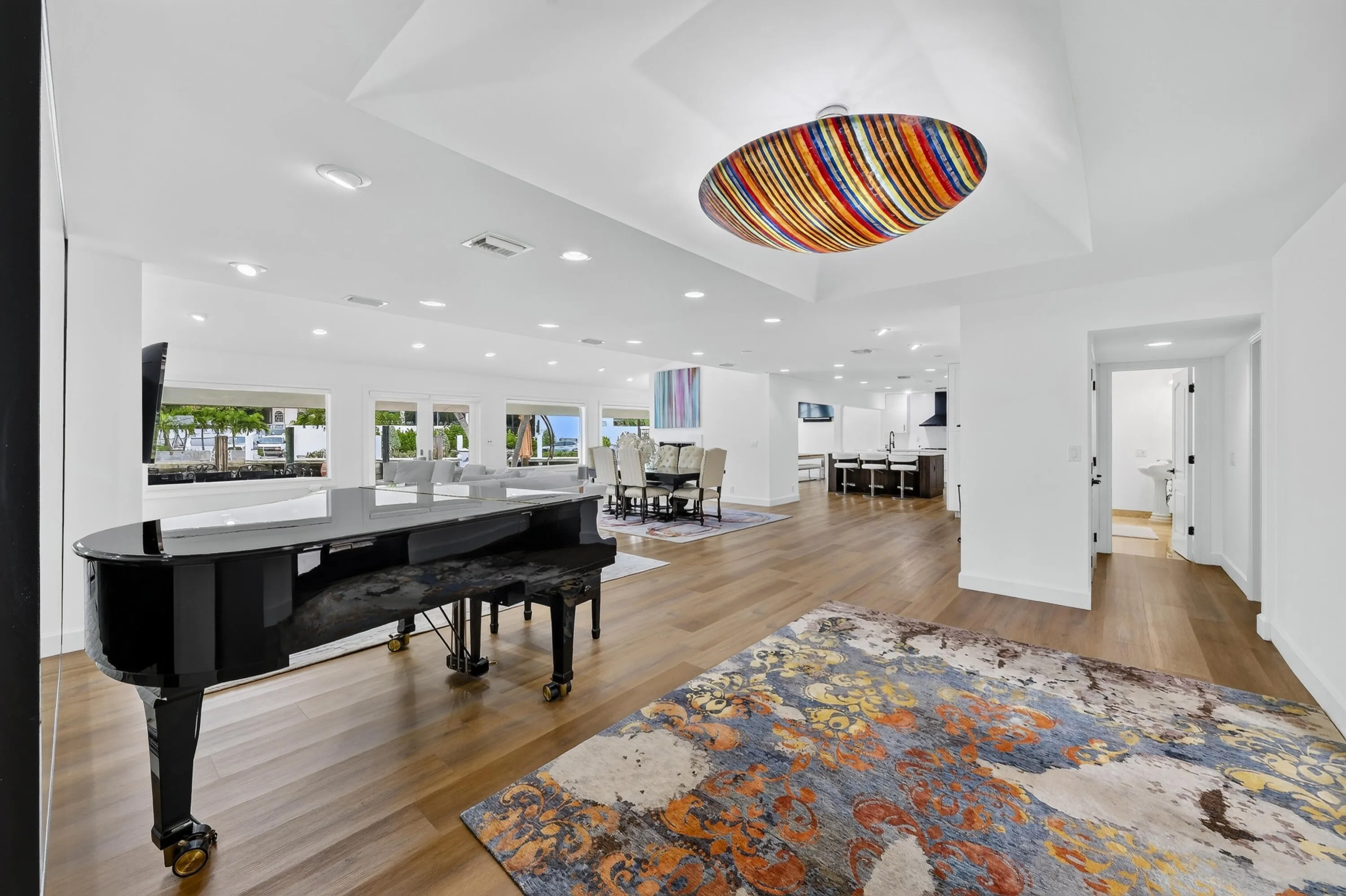 329 Isle of Capri Drive. Fort Lauderdale