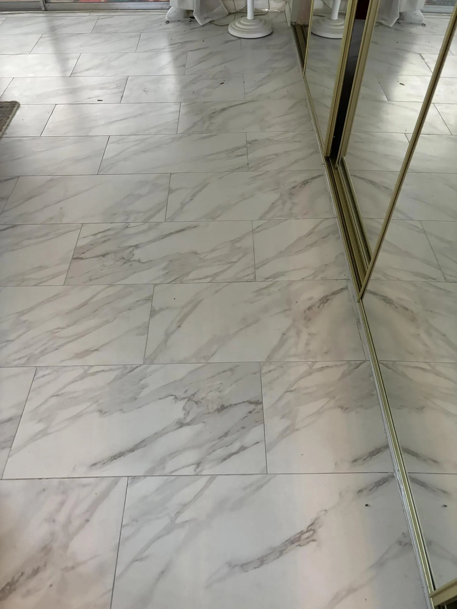 FLOORS
