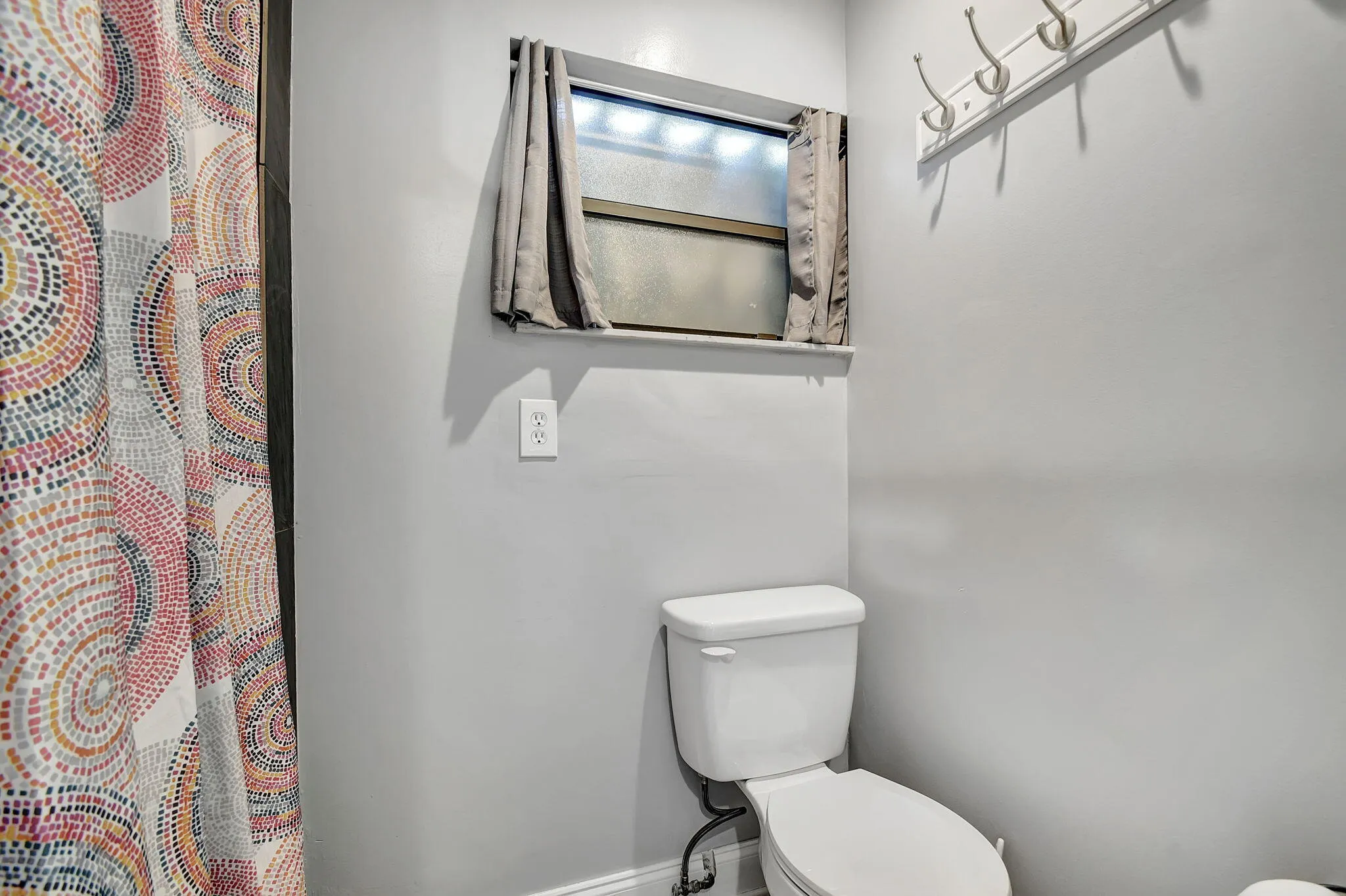 24-web-or-mls-House (24)