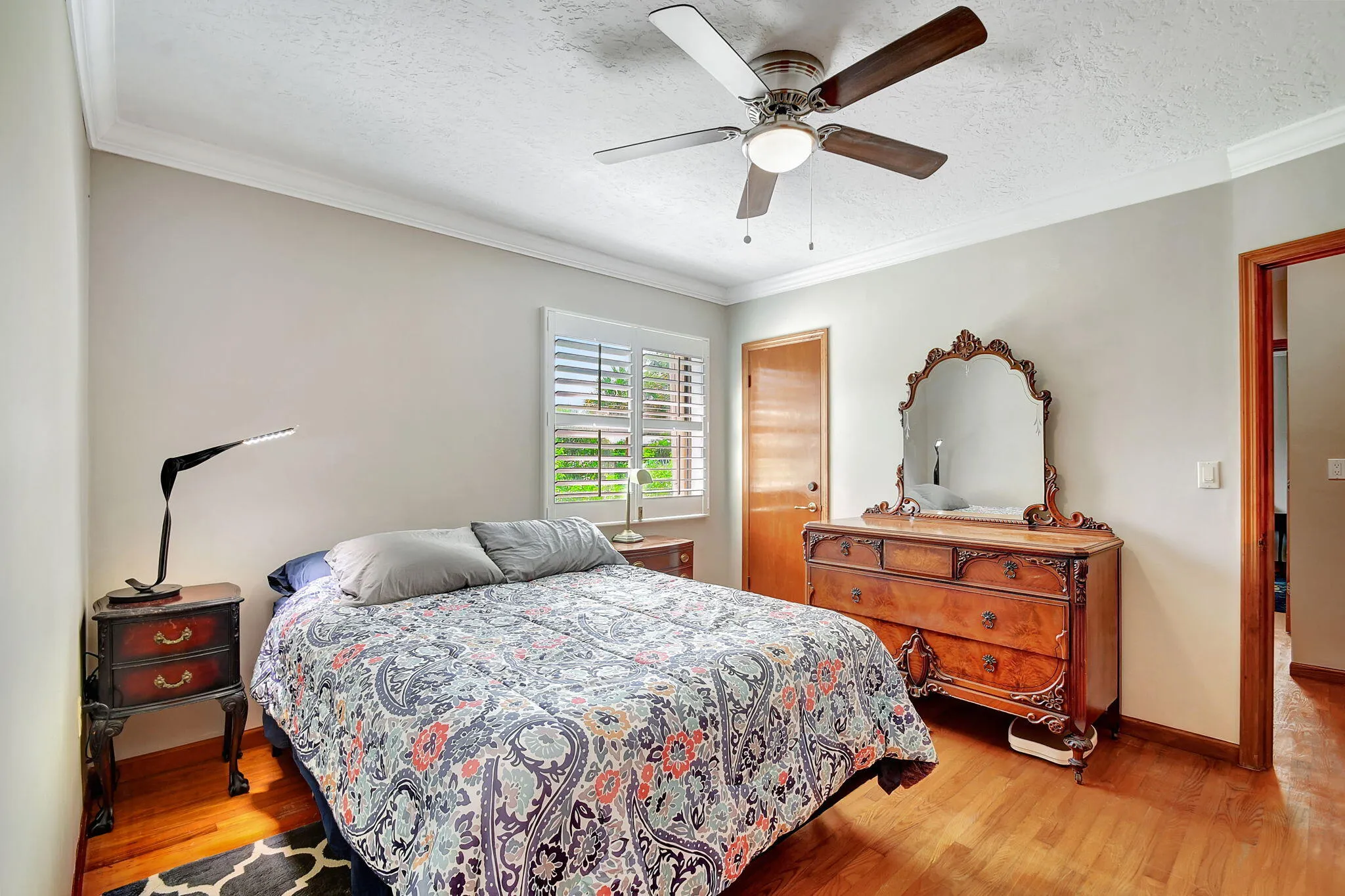 25-web-or-mls-House (25)