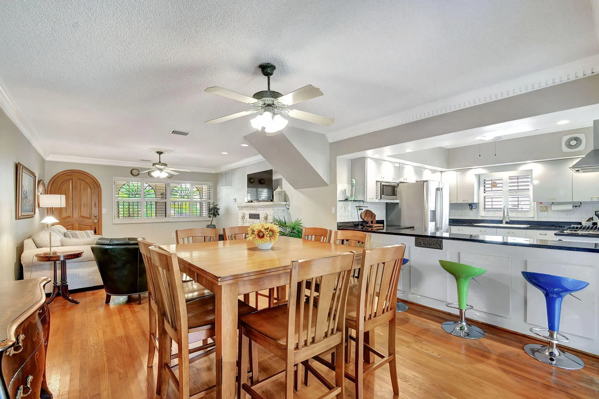 11-web-or-mls-House (11)