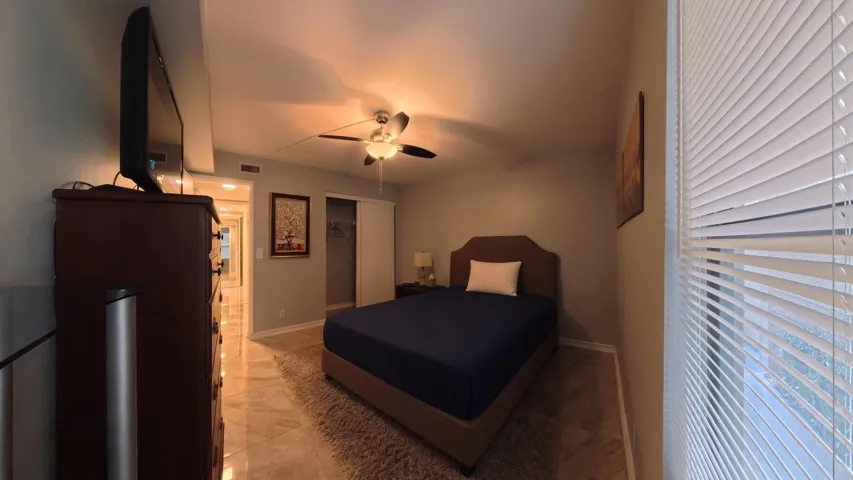 Second bedroom