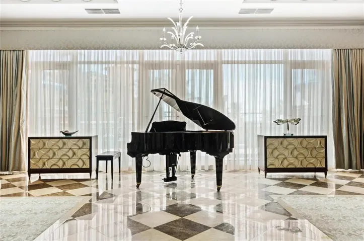 formal room