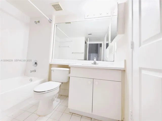 2nd Bathroom