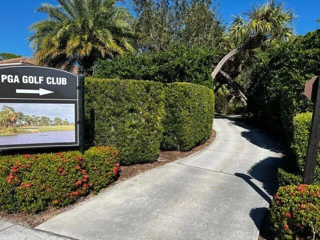 18 - PGA Verano Golf Member Cart Path Ac