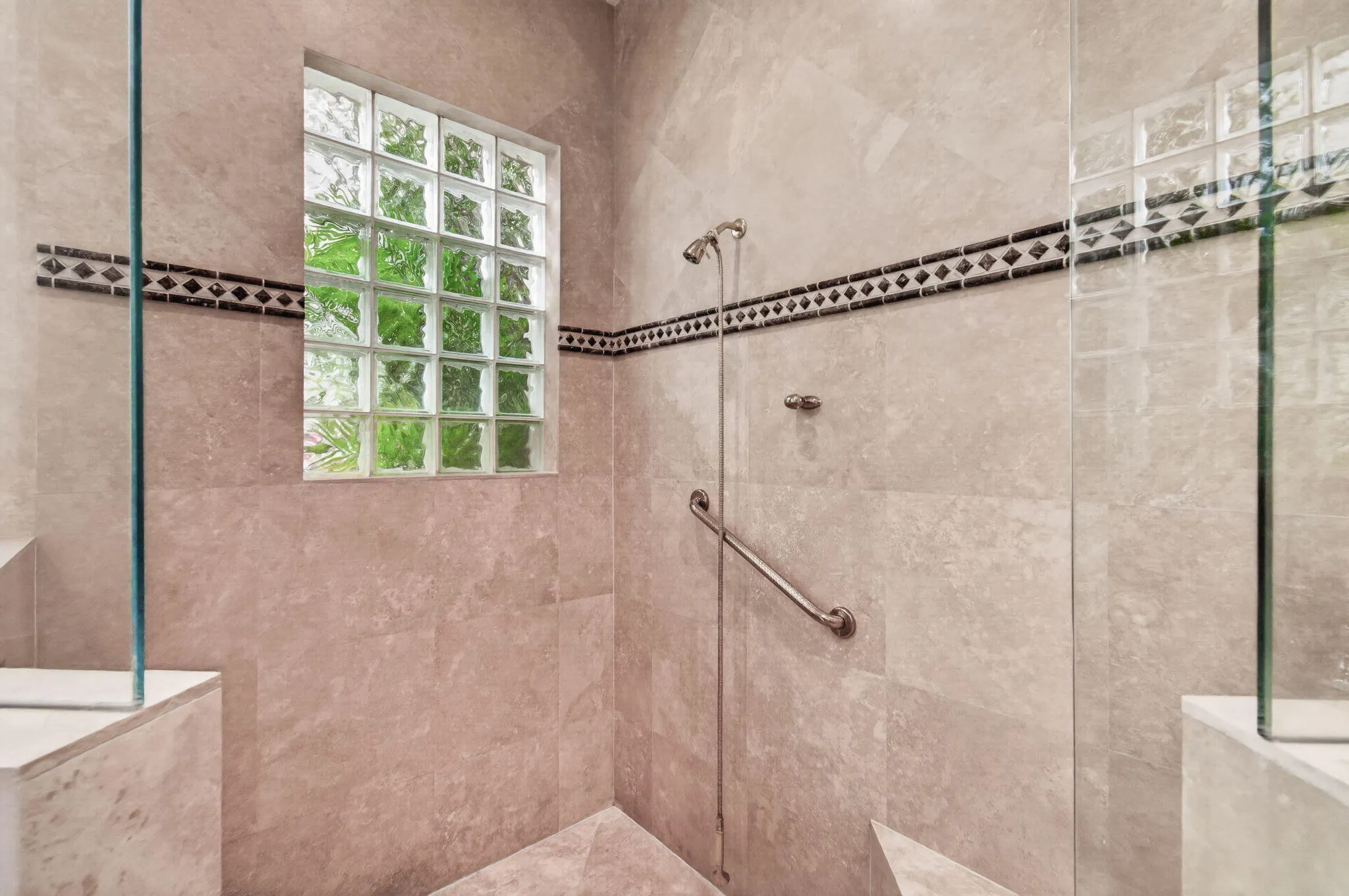 82-web-or-mls-DSC_6058