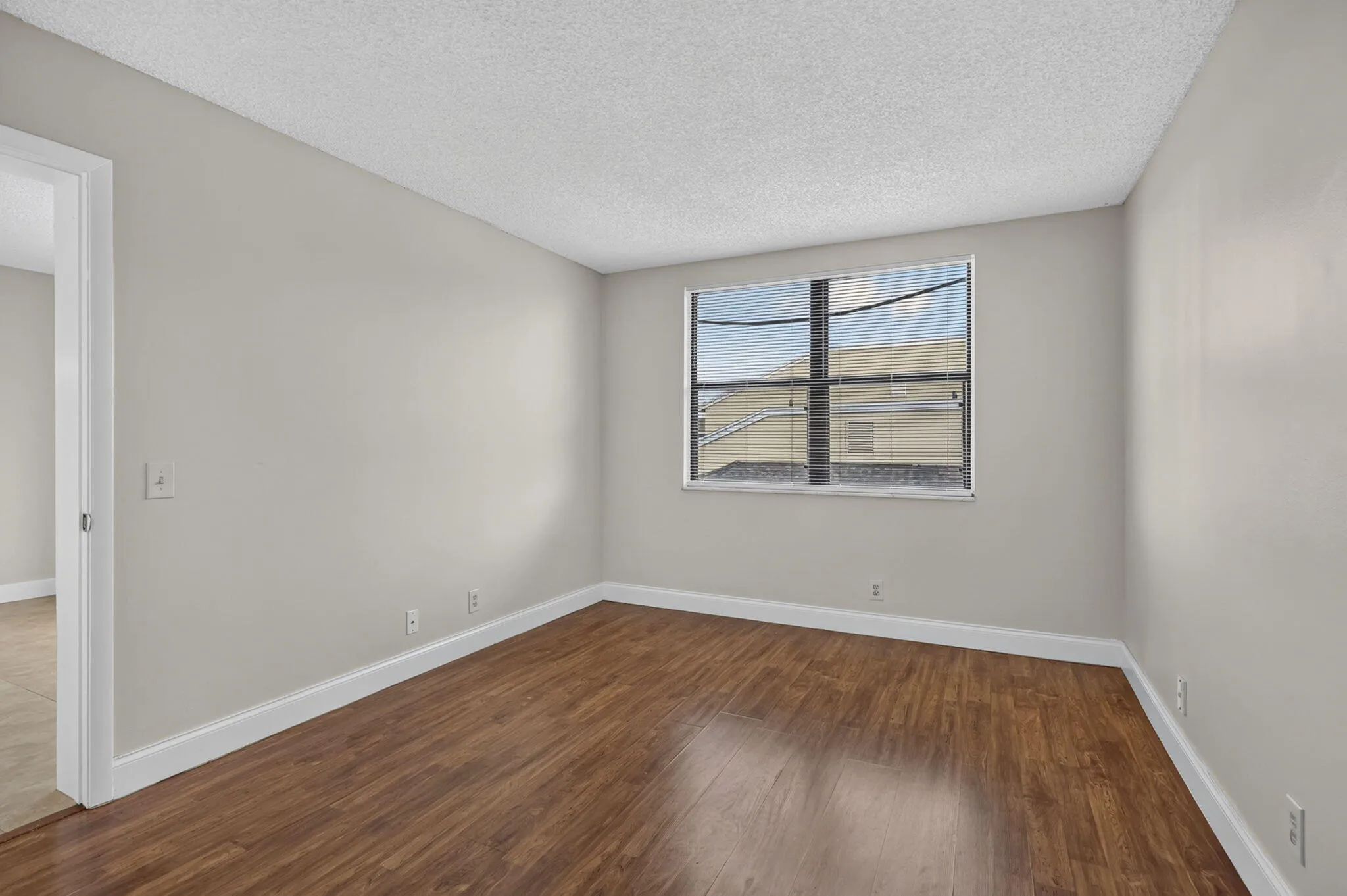 25-web-or-mls-BS1A3810