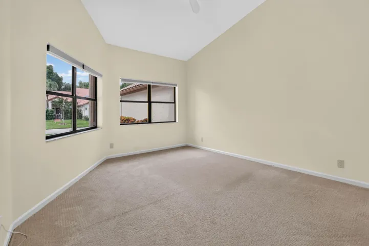 Large walk-in closet & abundant natural light