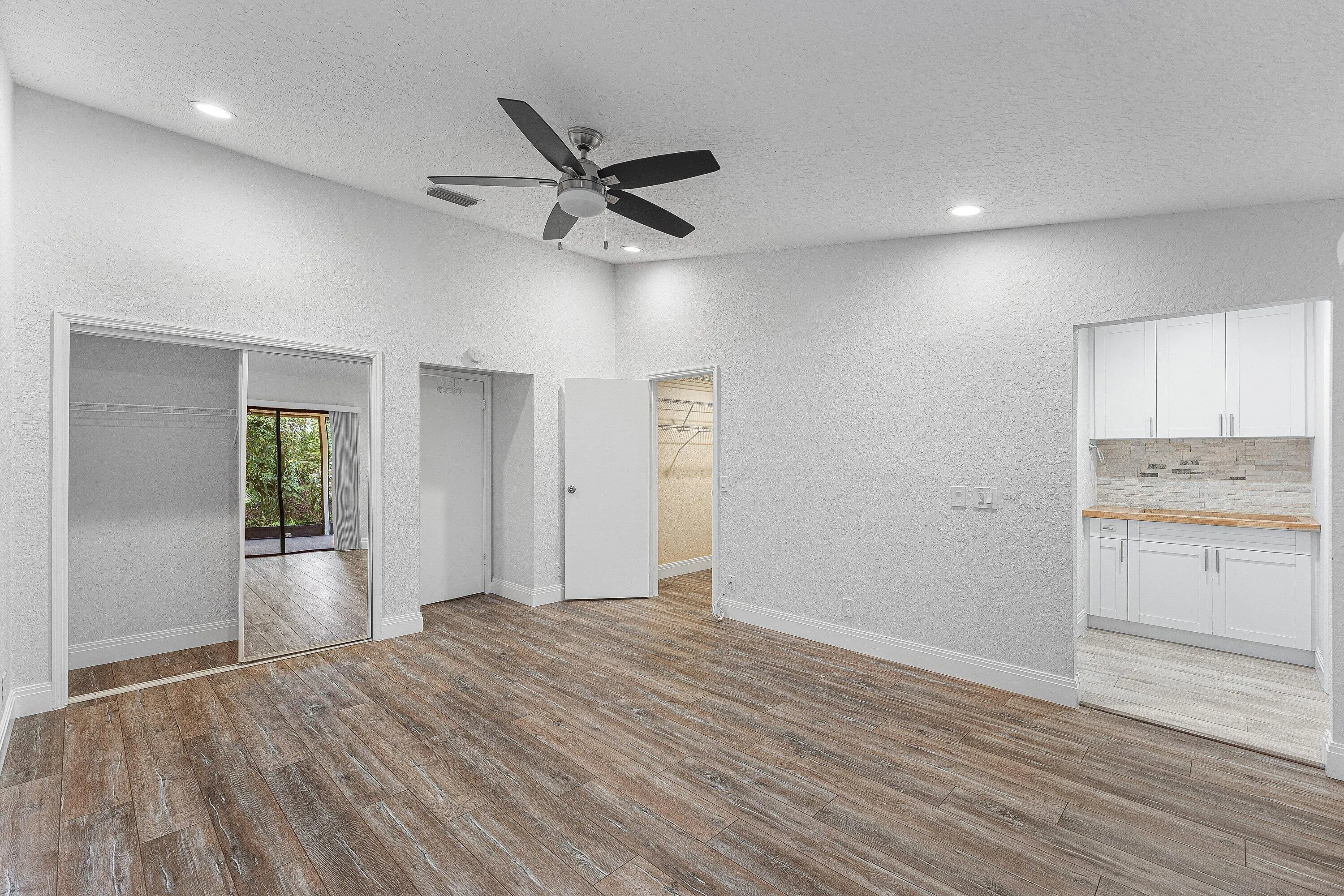 020-13853SheffieldStreet-Wellington-FL-3