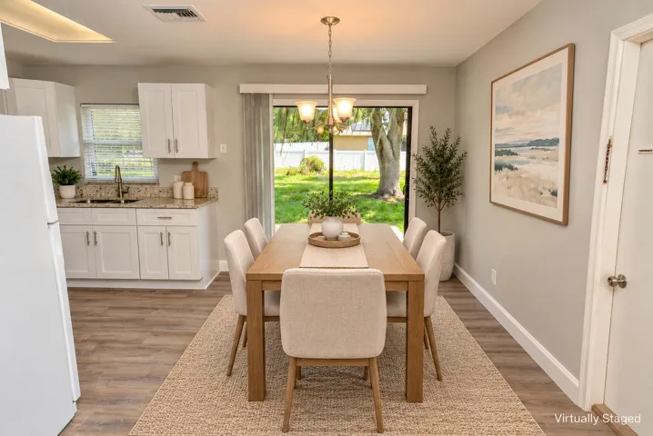 7904 DiningRm