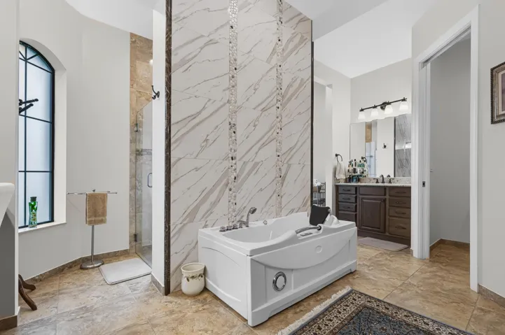 Jetted Bathtub