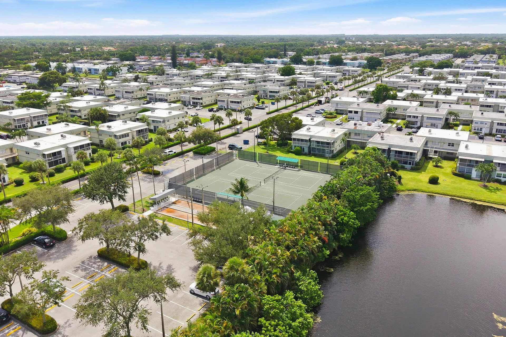 702-SAXONY-O-33446-033