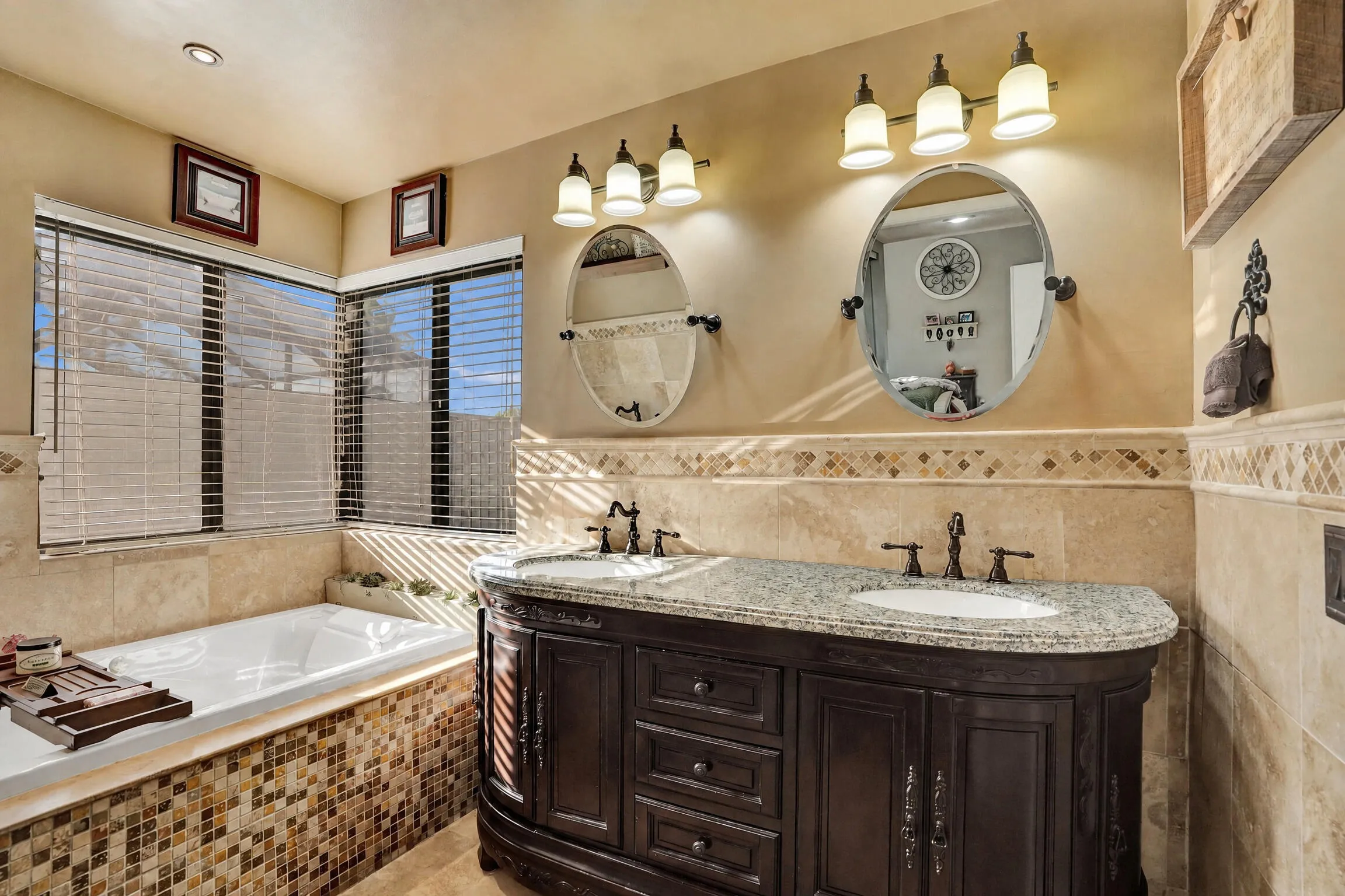62-web-or-mls-DSC05327_clean