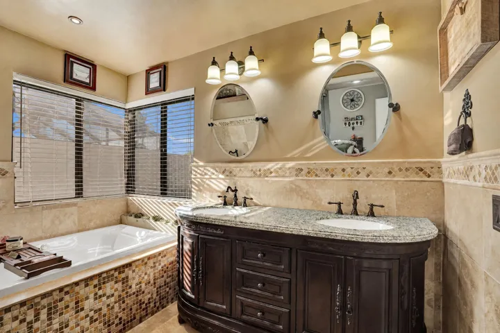 62-web-or-mls-DSC05327_clean