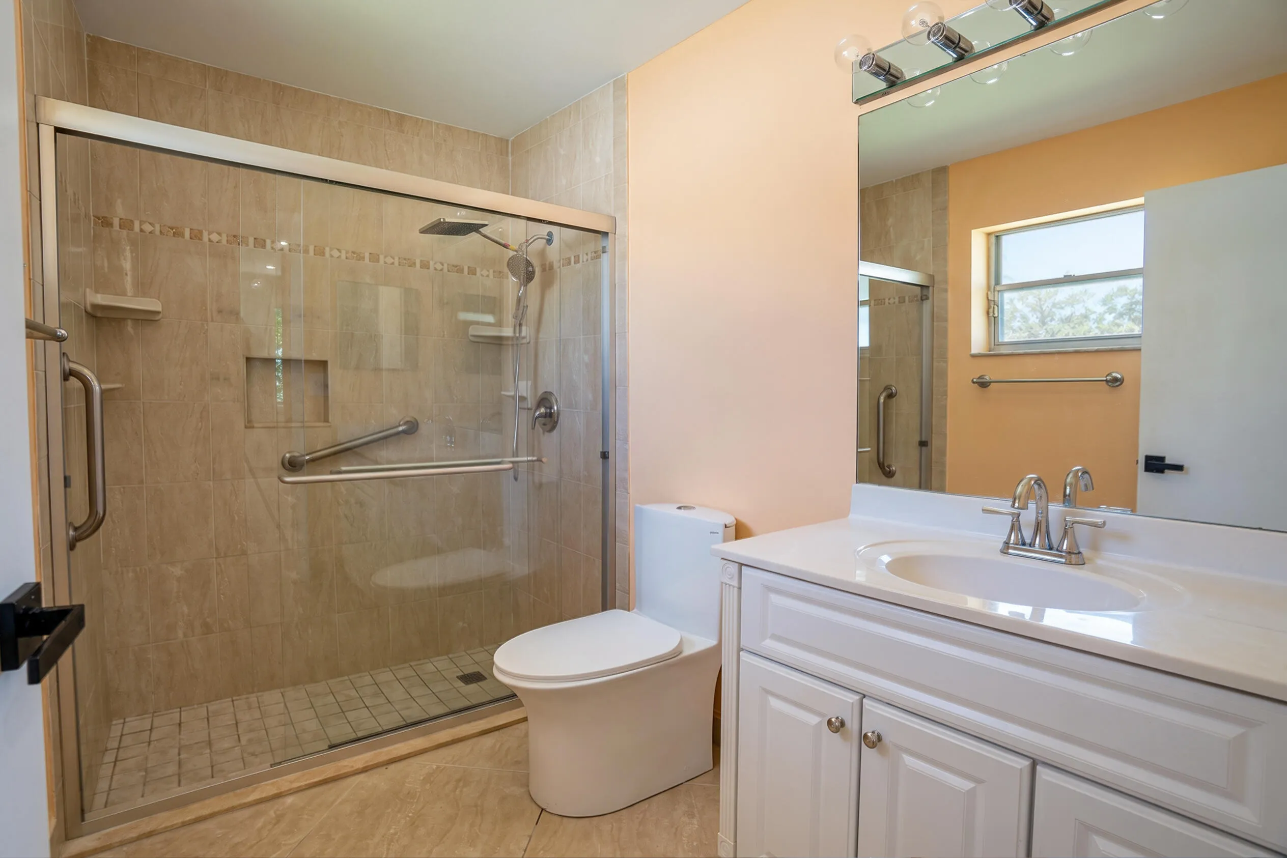 Banyo4Enhanced