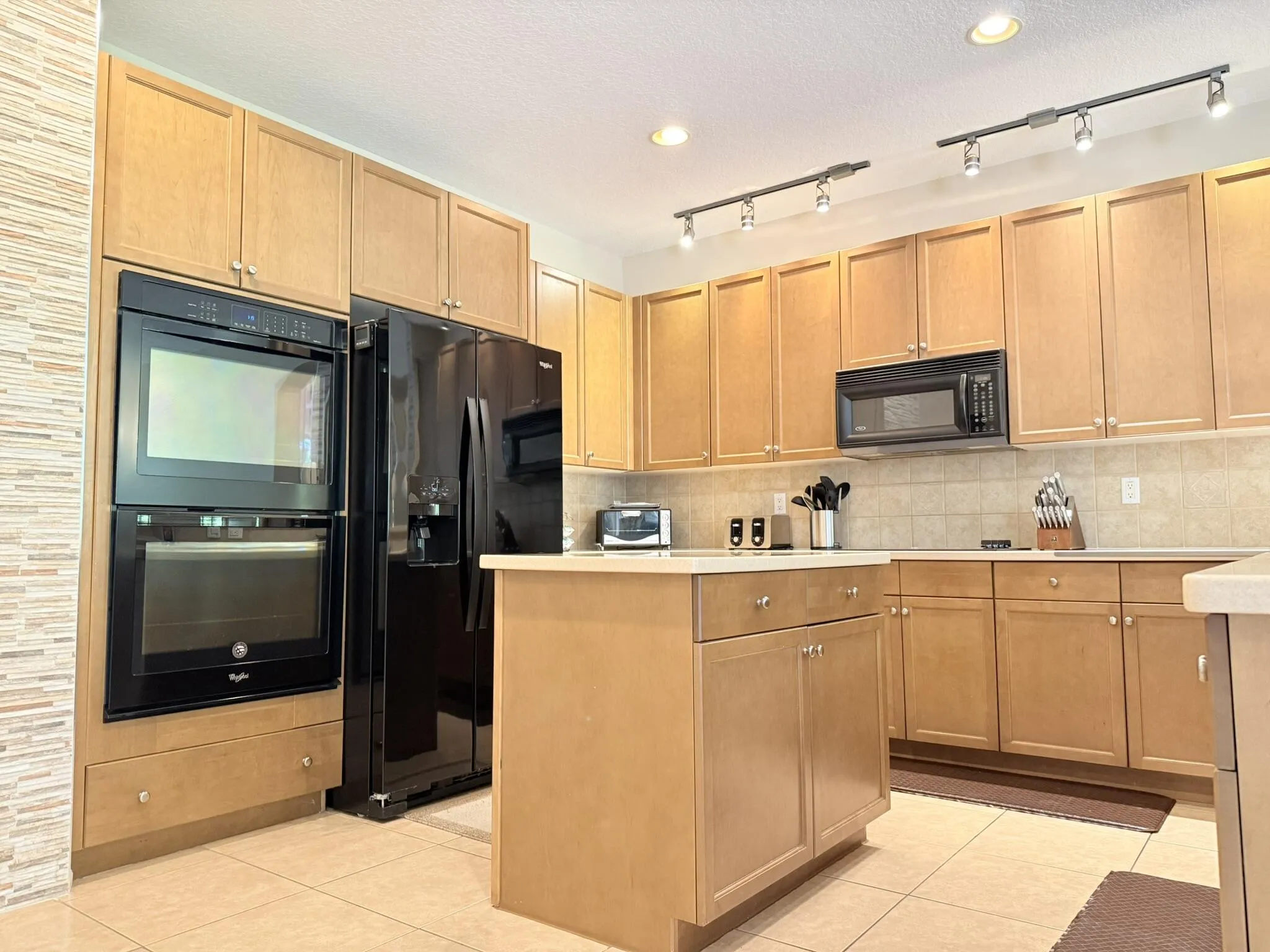 Kitchen 3