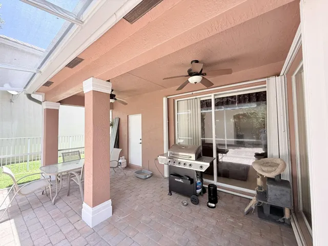 Covered Lanai 2