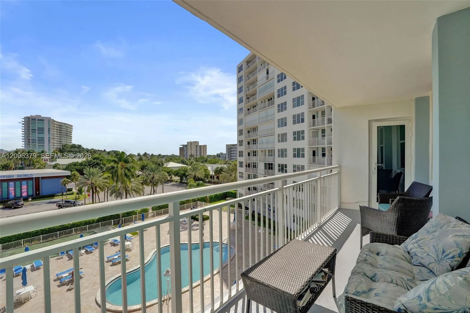 Balcony with Pool view