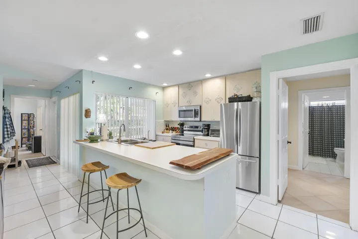 9041 Sun Terrace Cir_024