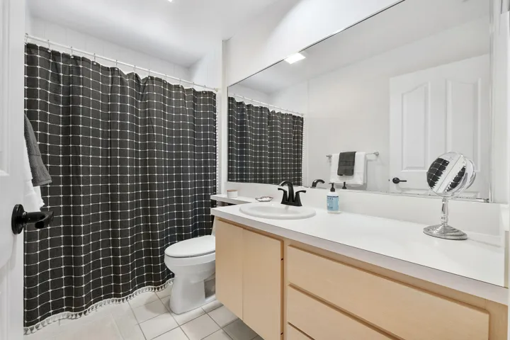 9041 Sun Terrace Cir_019