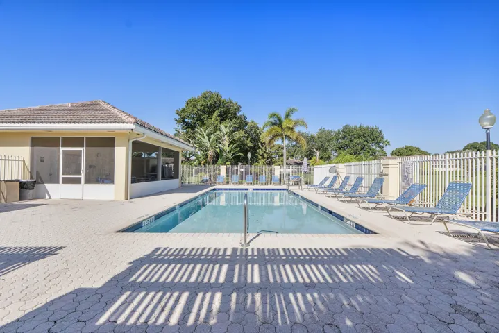 9041 Sun Terrace Cir_040