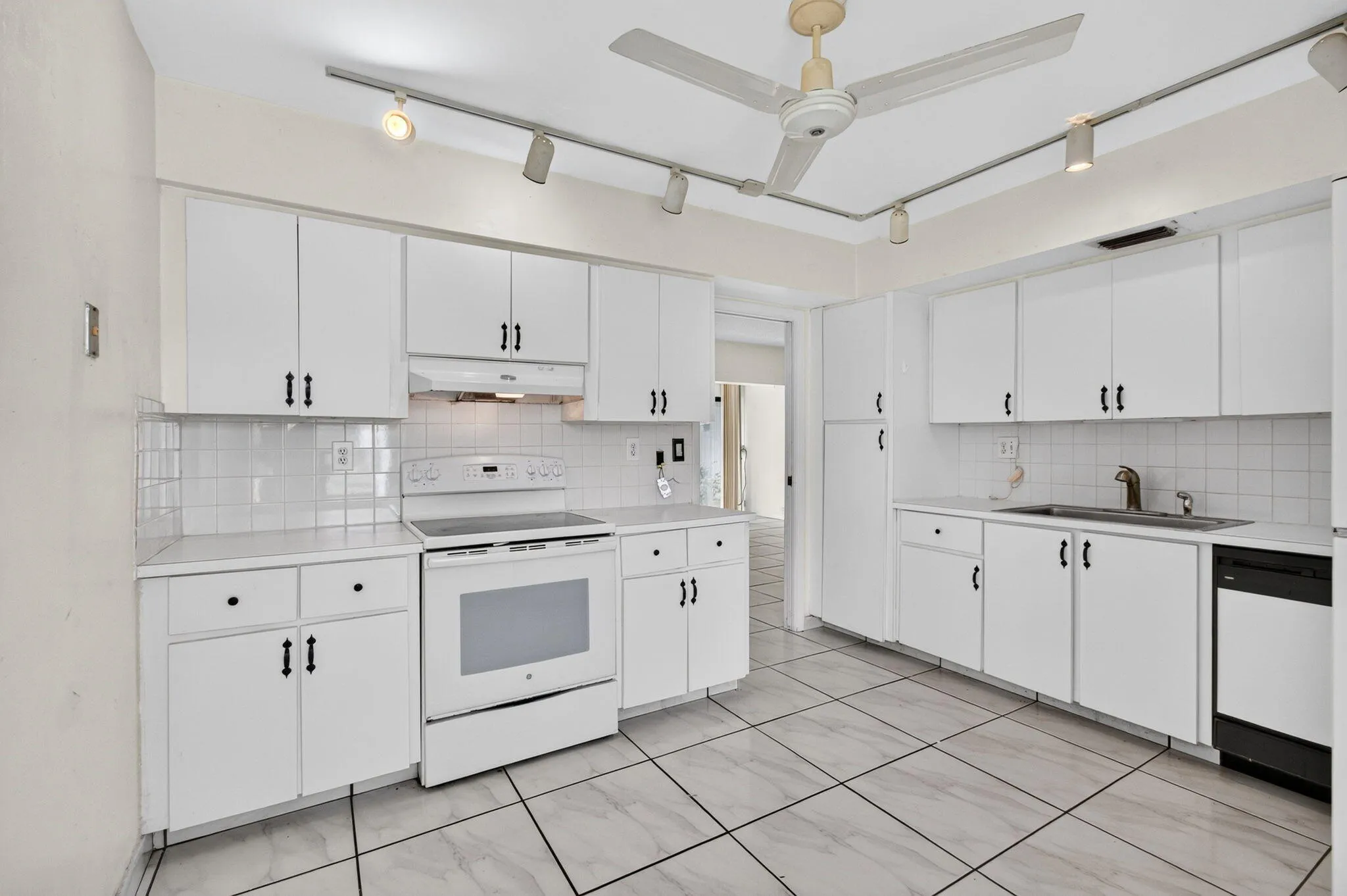 09_Kitchen