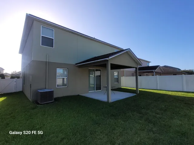 102924