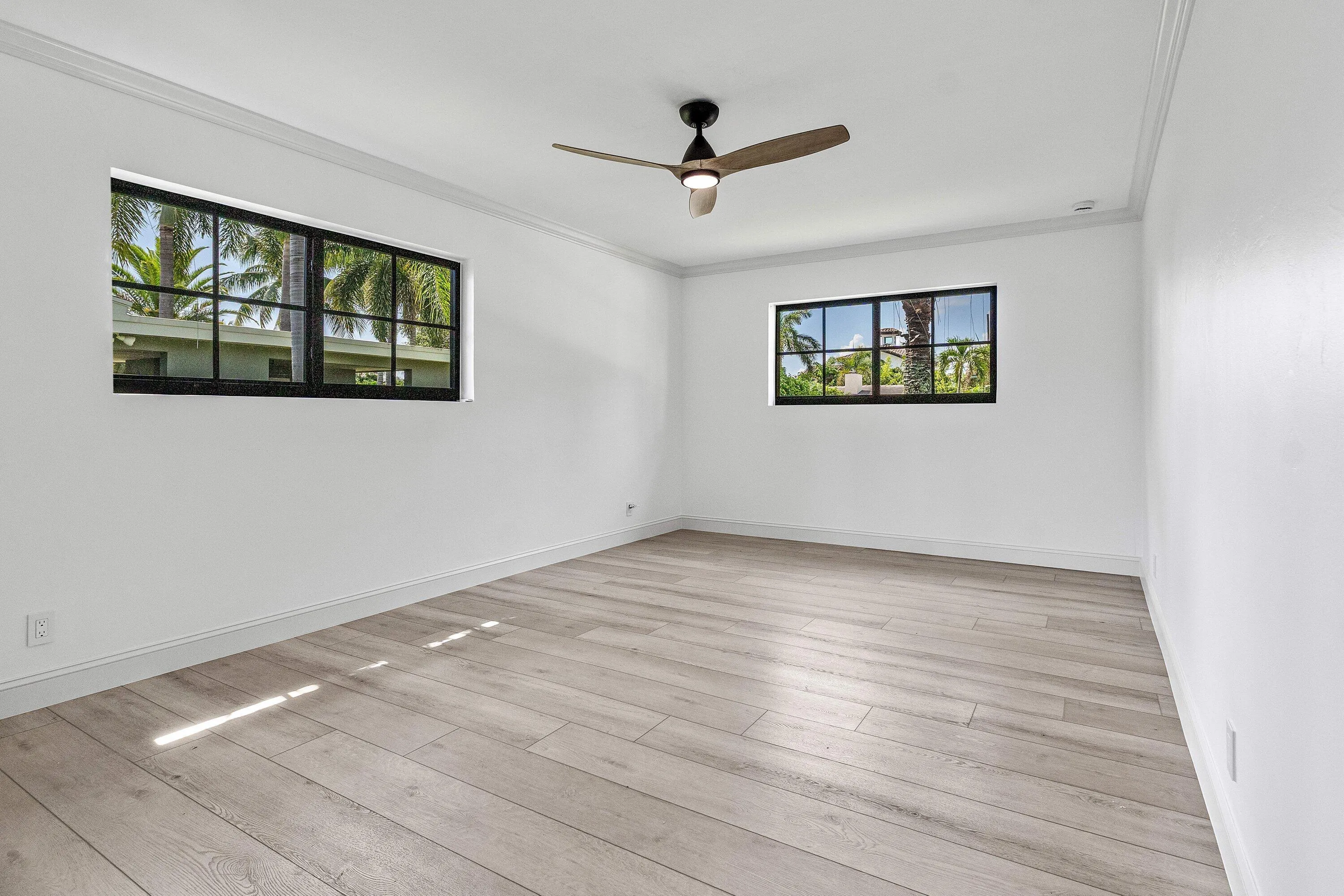 021-115BonnieBriarLane-DelrayBeach-FL-33