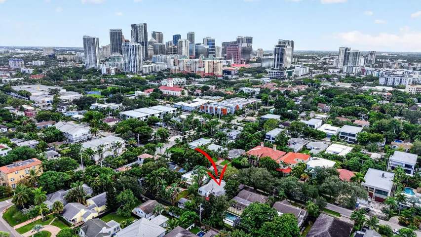 Right by downtown Ft Lauderdale