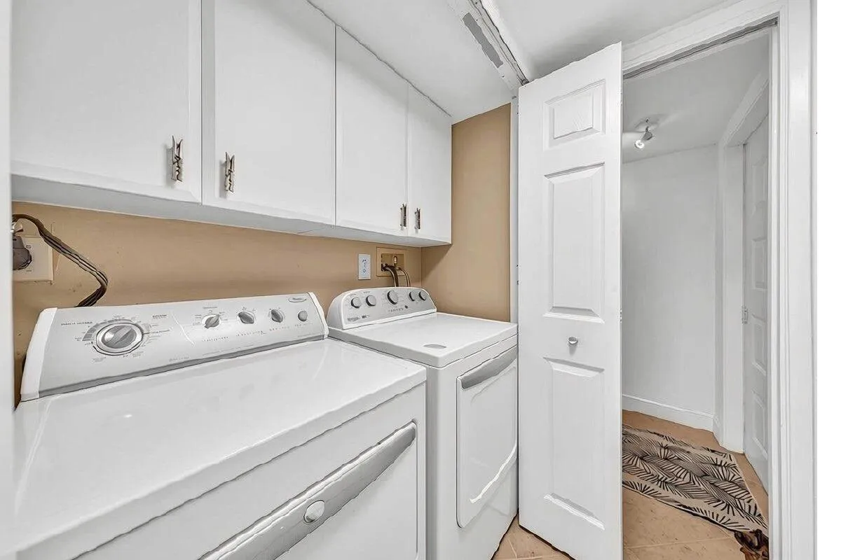Side by side washer and dryer with Clothespin Knobs