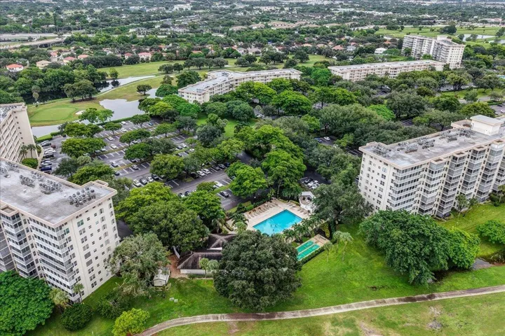 Pool between Buildings 113 and 114
