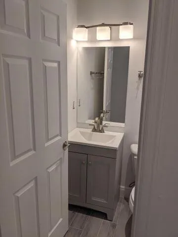 Bathroom #1-1